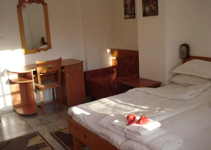 Exotica Guest house 2*